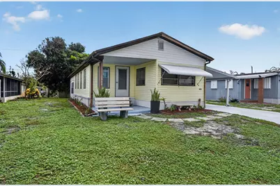 8381 SE Skylark Avenue, Hobe Sound, FL 33455 - Photo 3