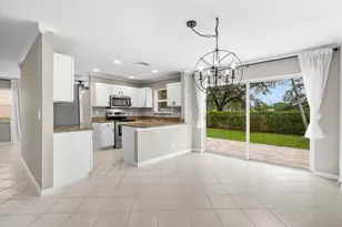4303 NW 1st Dr, Deerfield Beach, FL 33442 - Photo 9
