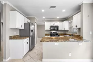 4303 NW 1st Dr, Deerfield Beach, FL 33442 - Photo 11