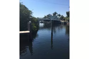 1012 Pine Dr, Pompano Beach, FL 33060 - Photo 3