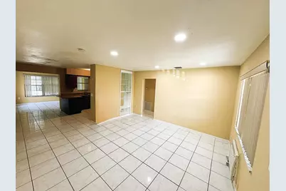 1685 NW 60th Avenue #B, Sunrise, FL 33313 - Photo 3