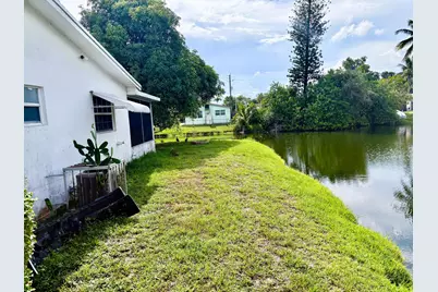1685 NW 60th Avenue #B, Sunrise, FL 33313 - Photo 17