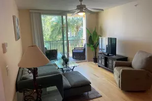 712 Villa Cir, Boynton Beach, FL 33435 - Photo 1