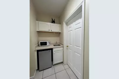 8364 Mulligan Circle, Port Saint Lucie, FL 34986 - Photo 3