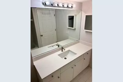 2640 S University Drive #305, Davie, FL 33328 - Photo 21