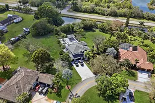 3541 Carlton Ln, Davie, FL 33330 - Photo 53