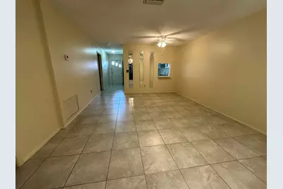 5725 Fernley Drive E #47, West Palm Beach, FL 33415 - Photo 3