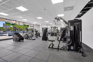 3701 N Country Club Dr, Aventura, FL 33180 - Photo 29