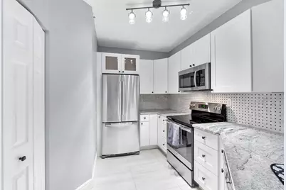 800 Uno Lago Drive #204, Juno Beach, FL 33408 - Photo 7