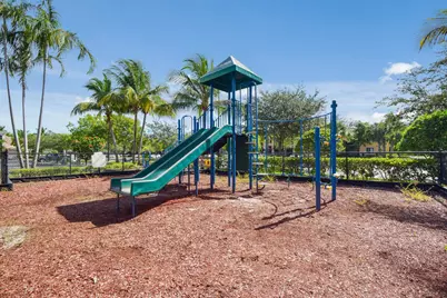 2916 Tuscany Court #104, Palm Beach Gardens, FL 33410 - Photo 45