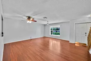 12152 NW 36th Pl, Sunrise, FL 33323 - Photo 21