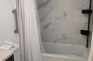 319 Lake Frances Dr, West Palm Beach, FL 33411 - Photo 5