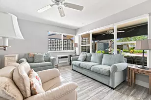1960 NE 1st St, Deerfield Beach, FL 33441 - Photo 3