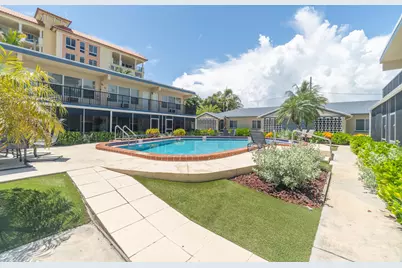 1960 NE 1st Street #B4, Deerfield Beach, FL 33441 - Photo 13