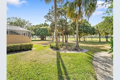 9400 SW Wedgewood Lane, Stuart, FL 34997 - Photo 25