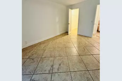 218 Kent M #M, West Palm Beach, FL 33417 - Photo 13