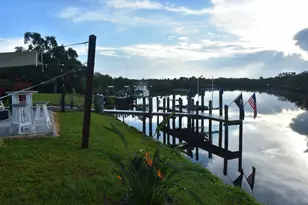 651 SE Hidden River Dr, Port Saint Lucie, FL 34983 - Photo 13