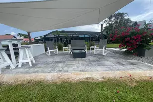 651 SE Hidden River Dr, Port Saint Lucie, FL 34983 - Photo 9