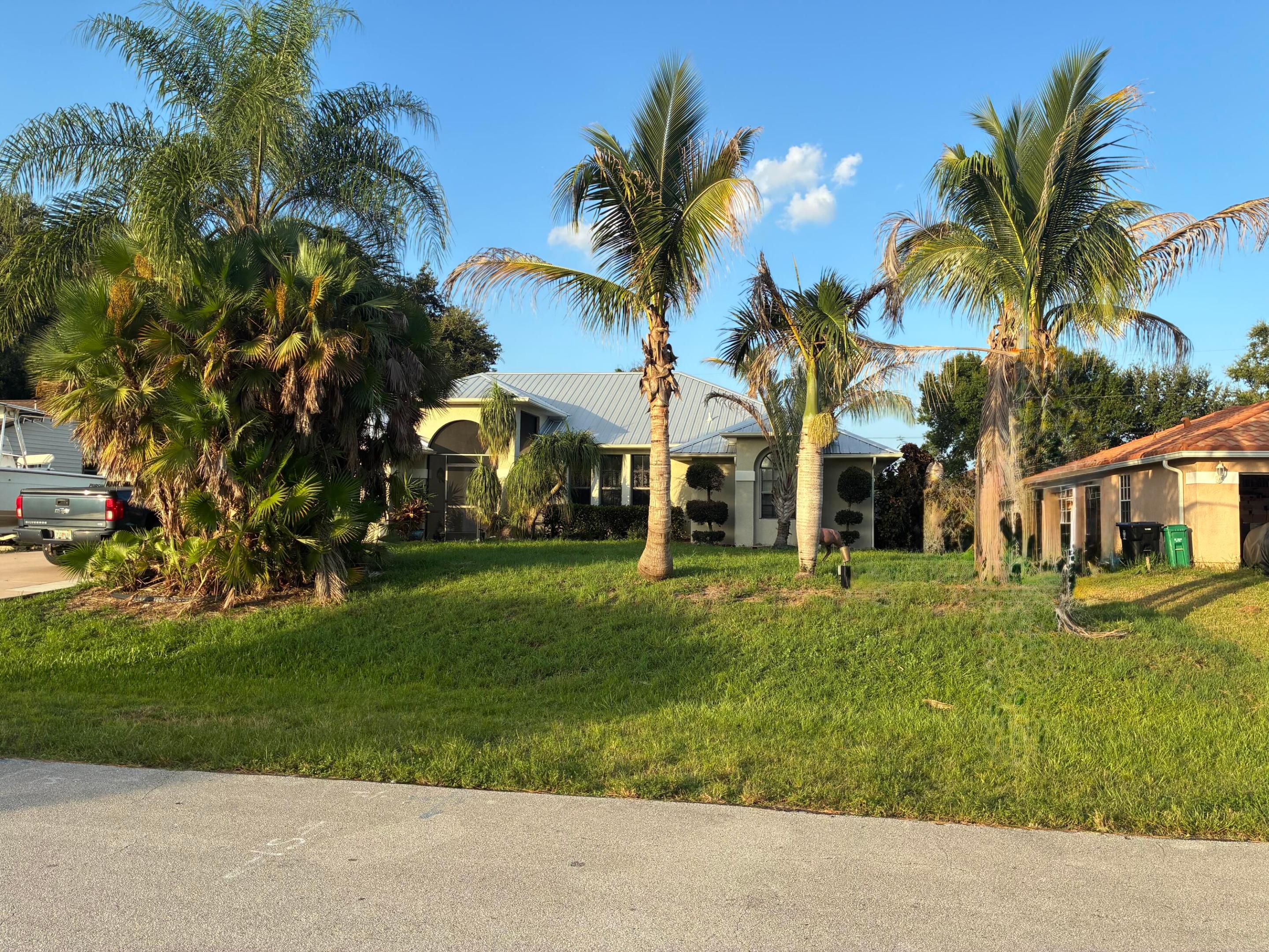 1901 SW Monterrey Ln - 1901 SW Monterrey Ln, Port Saint Lucie, FL 34953 Luxury Property | Jose Angel Pina