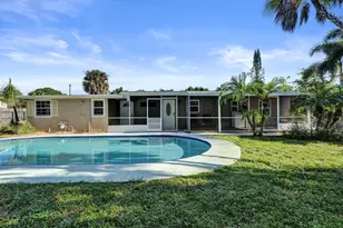 3127 Carol Ave, Palm Springs, FL 33461 - Photo 9