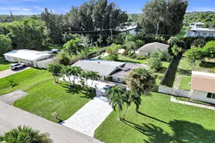 3127 Carol Ave, Palm Springs, FL 33461 - Photo 5