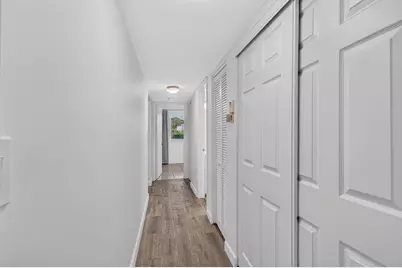 3186 Via Poinciana #115, Lake Worth, FL 33467 - Photo 45
