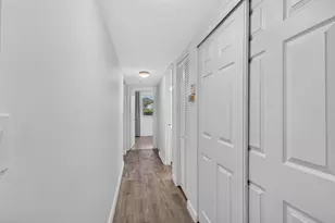 3186 Via Poinciana, Lake Worth, FL 33467 - Photo 45