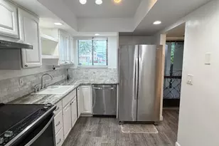 3186 Via Poinciana, Lake Worth, FL 33467 - Photo 5