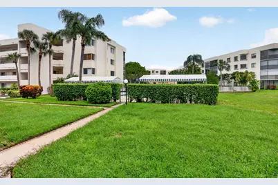 3186 Via Poinciana #115, Lake Worth, FL 33467 - Photo 59