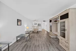 3186 Via Poinciana, Lake Worth, FL 33467 - Photo 29