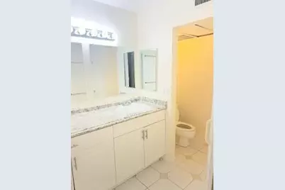631 Executive Center Drive #K104, West Palm Beach, FL 33401 - Photo 7