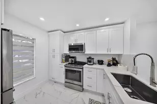 265 Cape Cod Cir, Lake Worth, FL 33467 - Photo 5