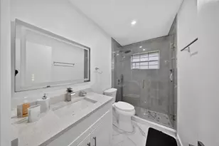 265 Cape Cod Cir, Lake Worth, FL 33467 - Photo 13