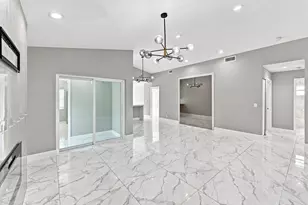 372 W Riverbend Dr, Sunrise, FL 33326 - Photo 31
