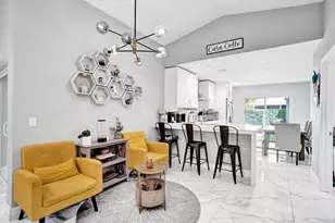 372 W Riverbend Dr, Sunrise, FL 33326 - Photo 15