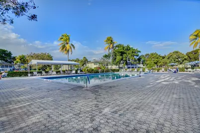 372 W Riverbend Drive #372, Sunrise, FL 33326 - Photo 1