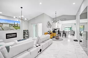 372 W Riverbend Dr, Sunrise, FL 33326 - Photo 3