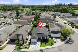 372 W Riverbend Dr, Sunrise, FL 33326 - Photo 13