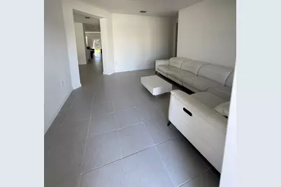 2402 SE 30th Street, Homestead, FL 33033 - Photo 9