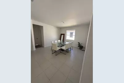 2402 SE 30th Street, Homestead, FL 33033 - Photo 7