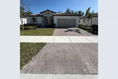 2402 SE 30th Street, Homestead, FL 33033 - Photo 1