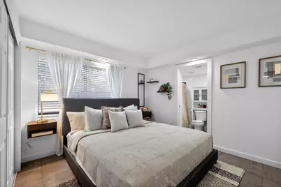 200 NW 25th Street #1-8, Wilton Manors, FL 33311 - Photo 7