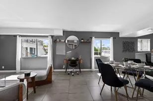 200 NW 25th St, Wilton Manors, FL 33311 - Photo 17