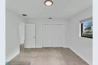 216 NW 25th Street, Wilton Manors, FL 33311 - Photo 17