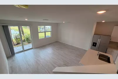 651 Salisbury Circle, Fort Pierce, FL 34982 - Photo 11