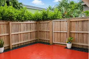 2840 Kirk Rd, Lake Worth Beach, FL 33461 - Photo 3