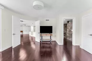 100 SE 5th Ave, Boca Raton, FL 33432 - Photo 13