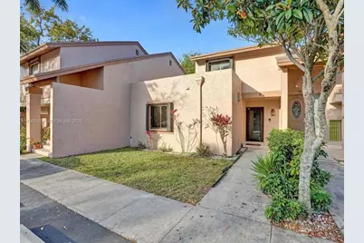 6 Chestnut Circle, Cooper City, FL 33026 - Photo 1