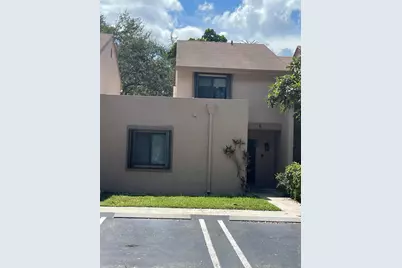 6 Chestnut Circle, Cooper City, FL 33026 - Photo 3