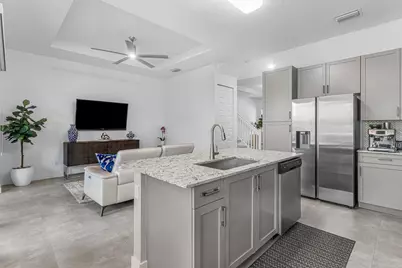610 Pioneer Way, Royal Palm Beach, FL 33411 - Photo 11